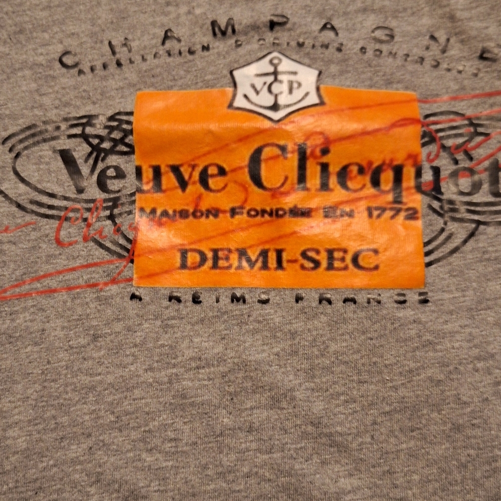 Veuve Clicquot tank top M